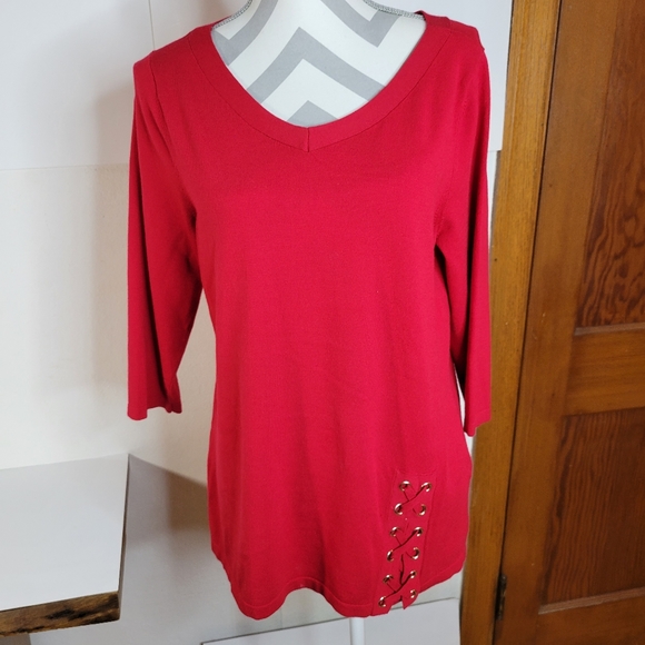 Womens Chico's Red Scoop knit side laced elbow length sleeves Knit top Size 1 - Picture 4 of 9